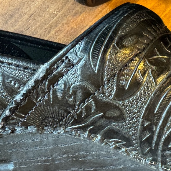 Dansko Black Tooled Clog Size 40= 9.5 -10 Nursing, On Your Feet. Caregiver. - Picture 15 of 16